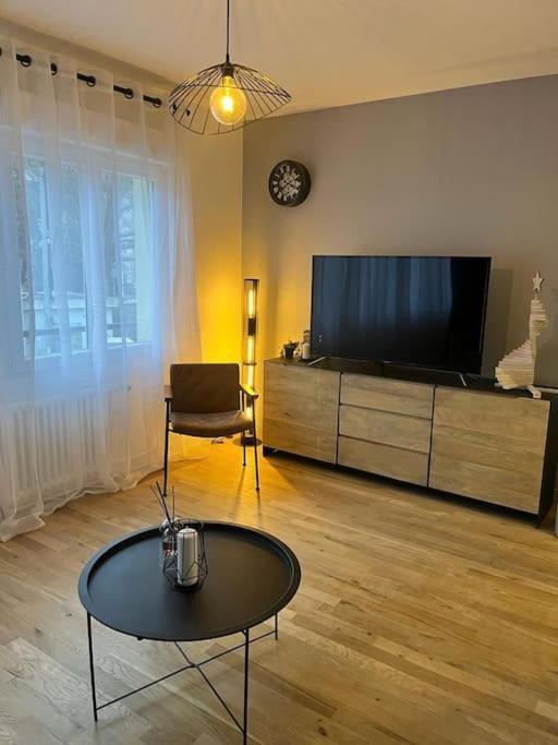 Appartement Cosy 6 Pers Нуази-ле-Сек Экстерьер фото